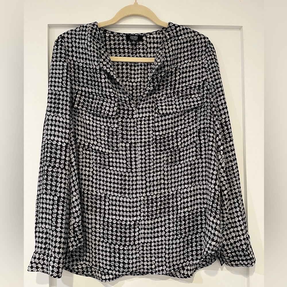 Jones New York blouse